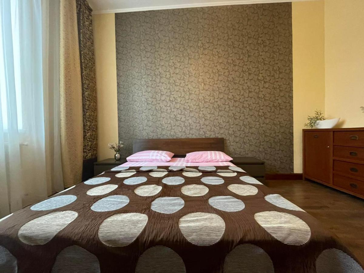 Крехівська 5,Апартаменти В Центрі, Дві Спальні Lviv Extérieur photo