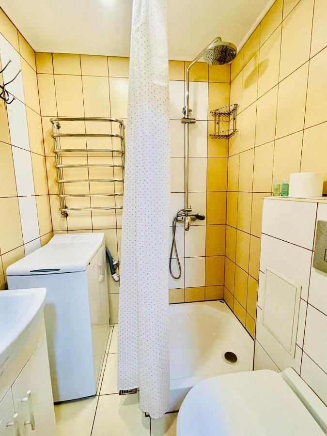 Крехівська 5,Апартаменти В Центрі, Дві Спальні Lviv Extérieur photo
